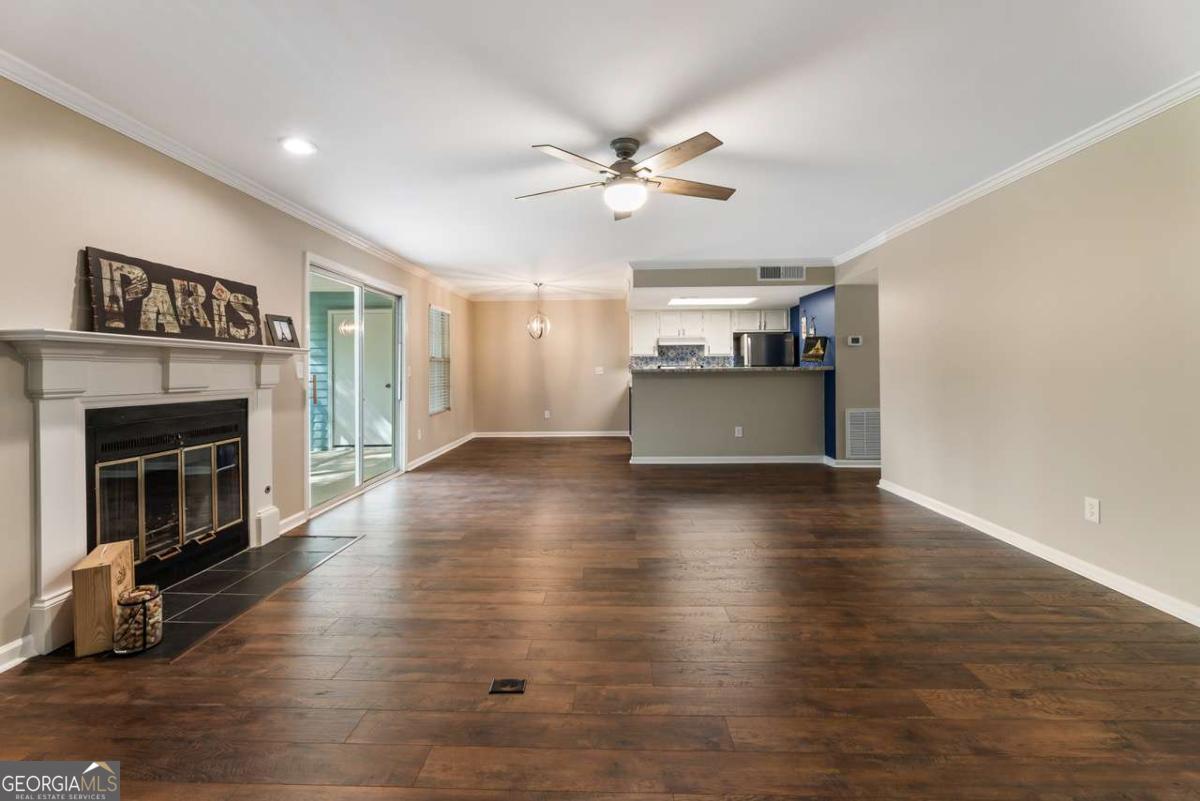 Henderson Place - Residential Lease