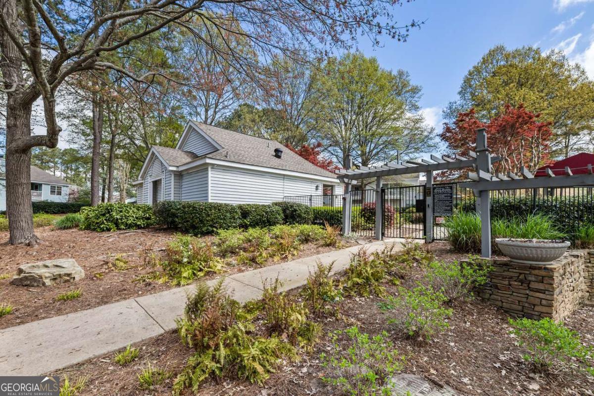 Henderson Place - Residential Lease