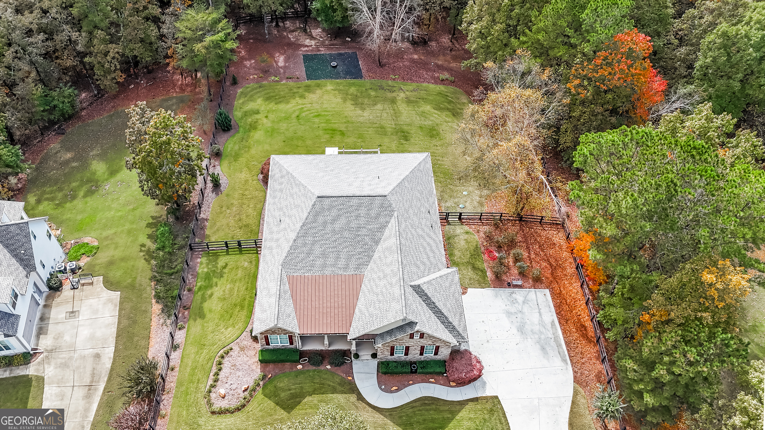 Canton, Georgia 30114, United States, 3 Bedrooms Bedrooms, ,4 BathroomsBathrooms,Residential,Active,238224