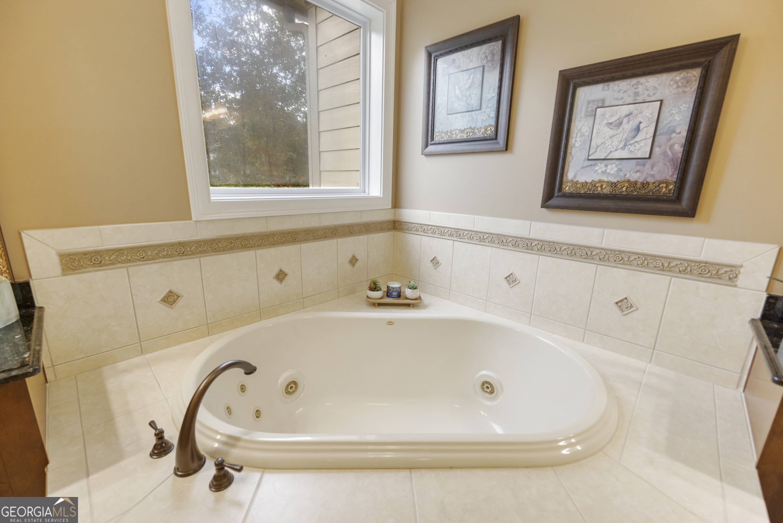 Canton, Georgia 30114, United States, 3 Bedrooms Bedrooms, ,4 BathroomsBathrooms,Residential,Active,238224