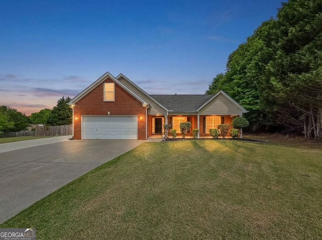 Photo of 2610 Snowcrest Place, Bethlehem, GA 30620 (MLS # 10733527)