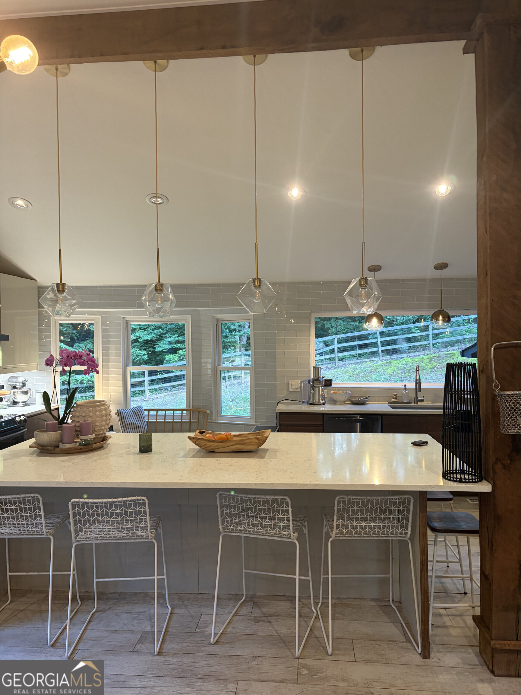 118 Glenell DR
