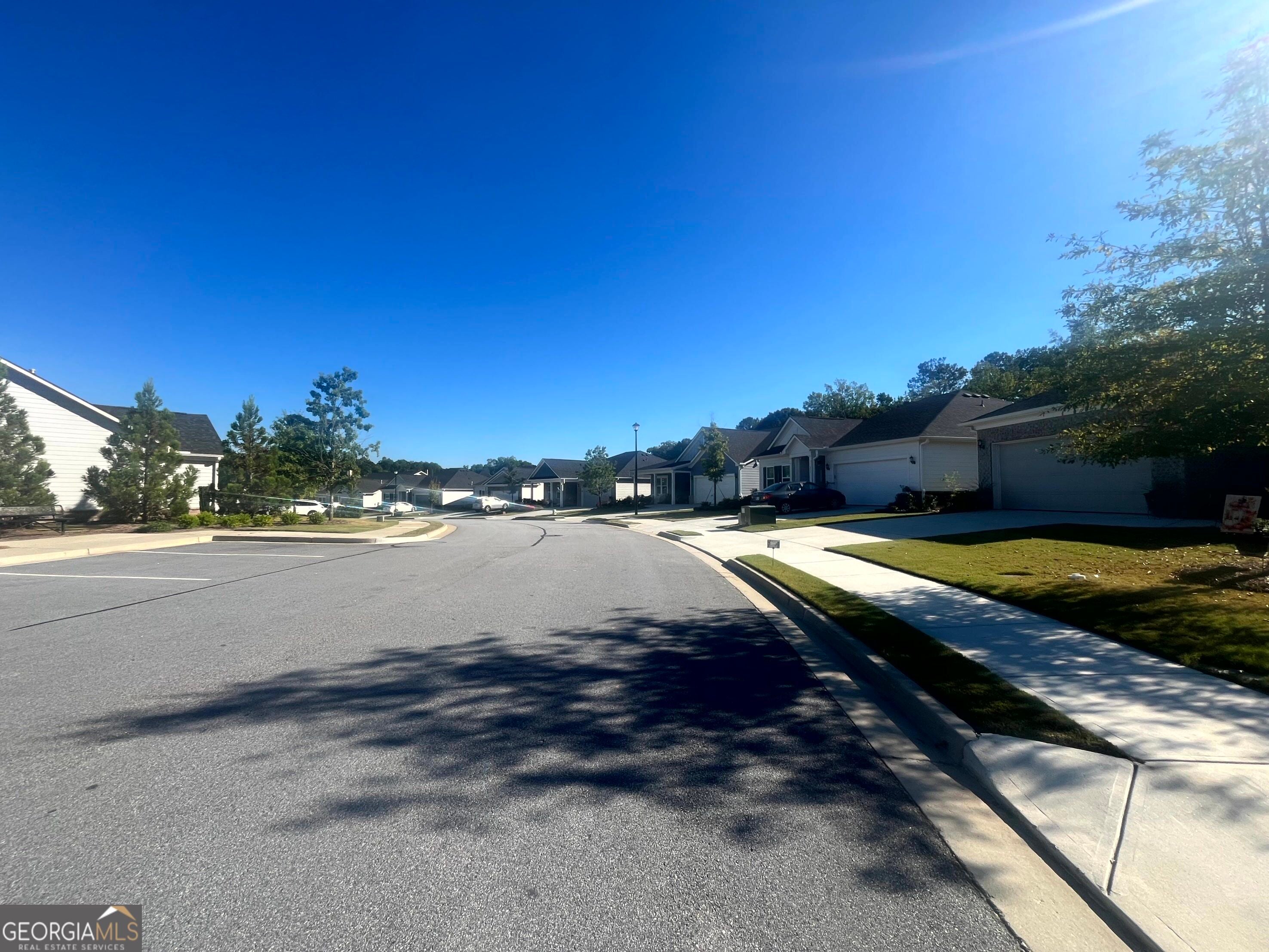 811 Pineberry CT