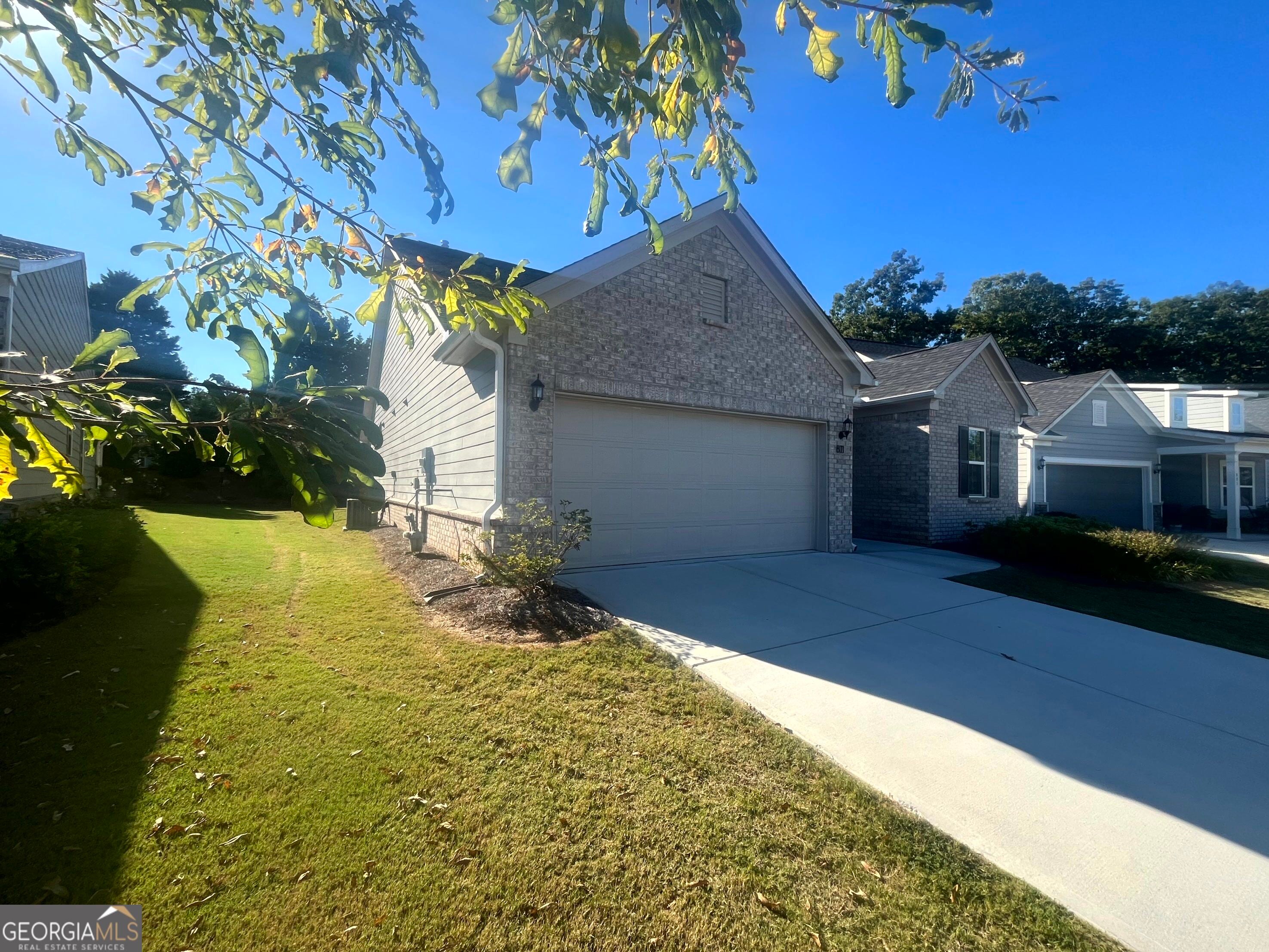 811 Pineberry CT