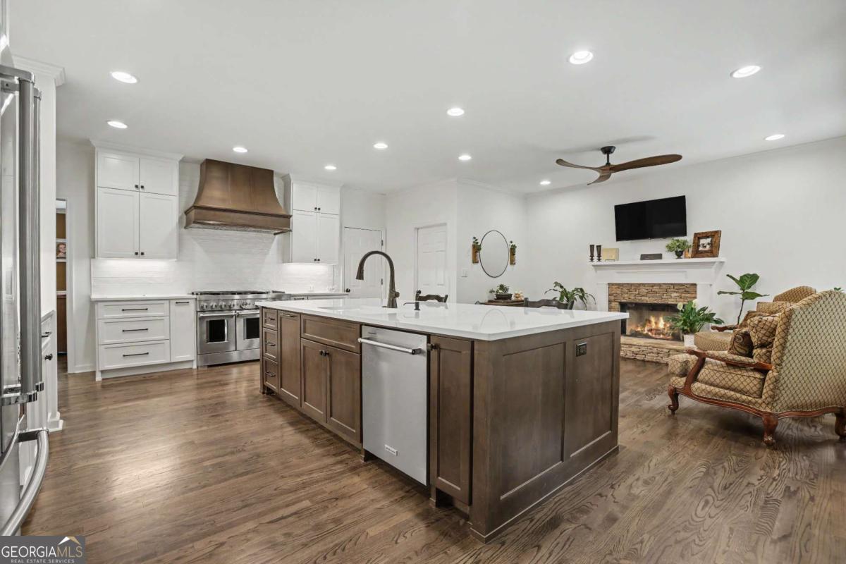 1810 Millside TER