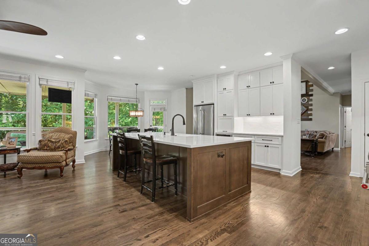 1810 Millside TER