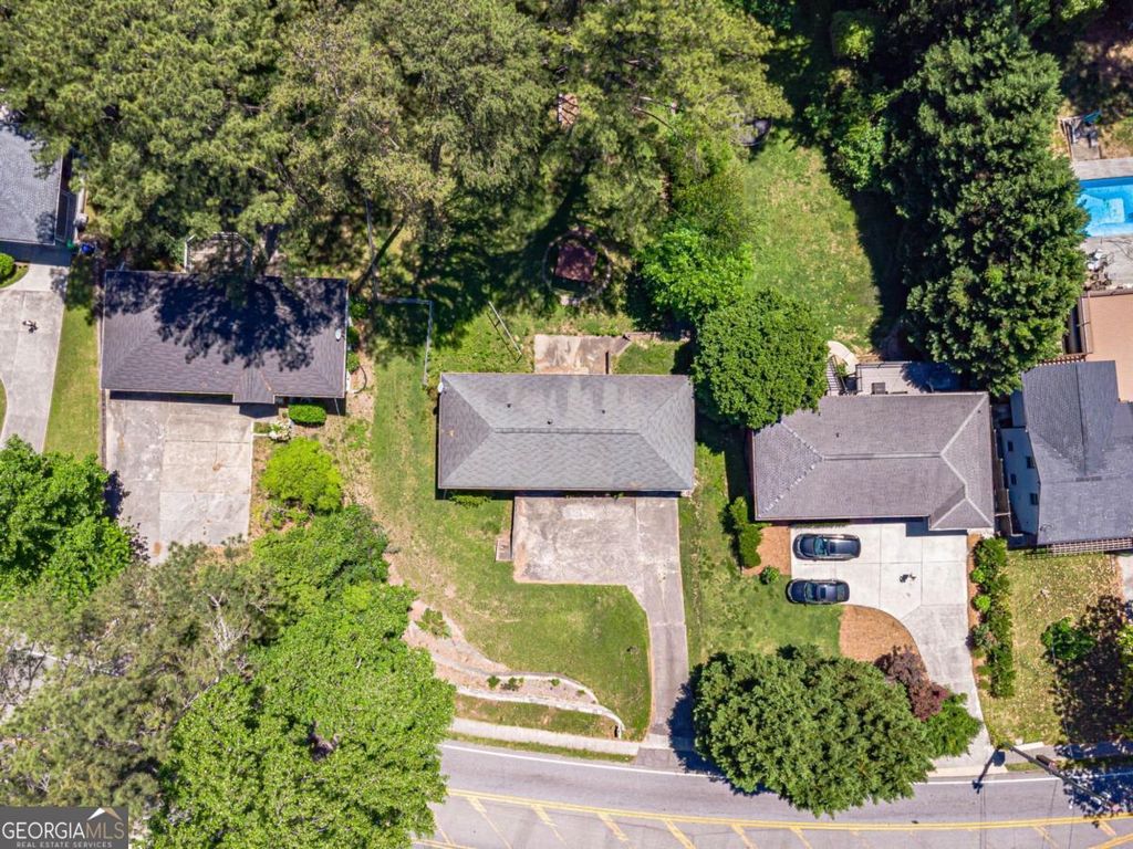 Photo of 1502 N Druid Hills Road NE, Brookhaven, GA 30319 (MLS # 10766014)