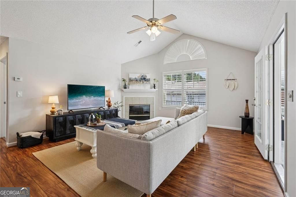 3050 Orchard Ridge CIR