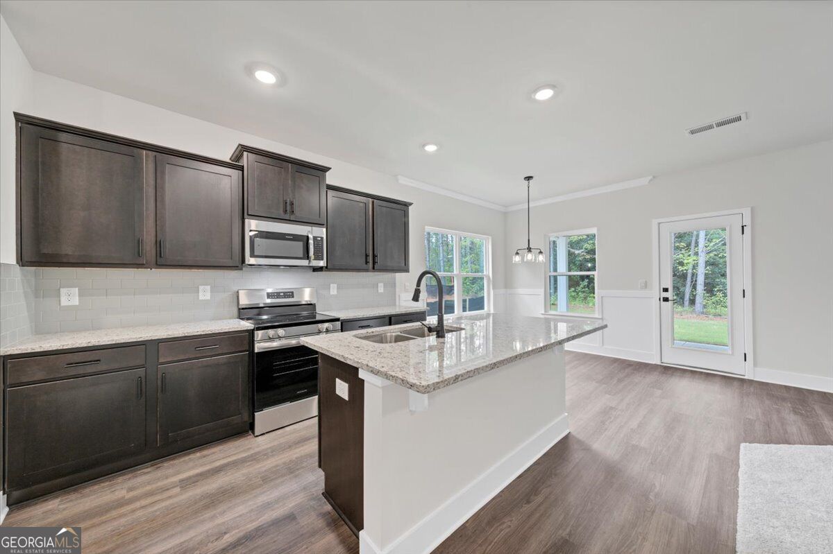 102 Laney DR LOT 69