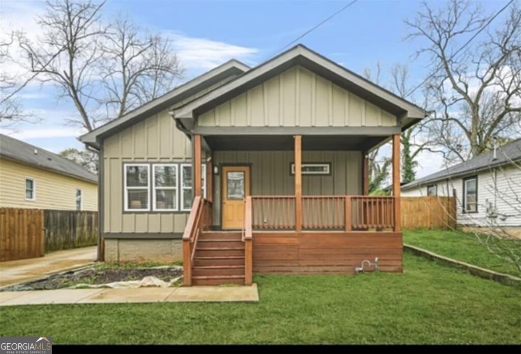 Charming New Construction ranch home near the heart of Atlanta. Easy access to the interstate. Minutes from the Mercedes Benz stadium and downtown Atlanta. Adjacent to historic Mozley Park and West Lake train station for easy public transit commute. This home includes 4 spacious bedrooms and 3 full bathrooms, an elegant kitchen, the master suite with a gorgeous bathroom with a free standing tub. The entire property is fenced with a gated enclosure for a single vehicle. This would be a wonderful home for a family or could be used as a very successful short term rental. The seller is motivated to sell. Don't miss out on this wonderful opportunity!