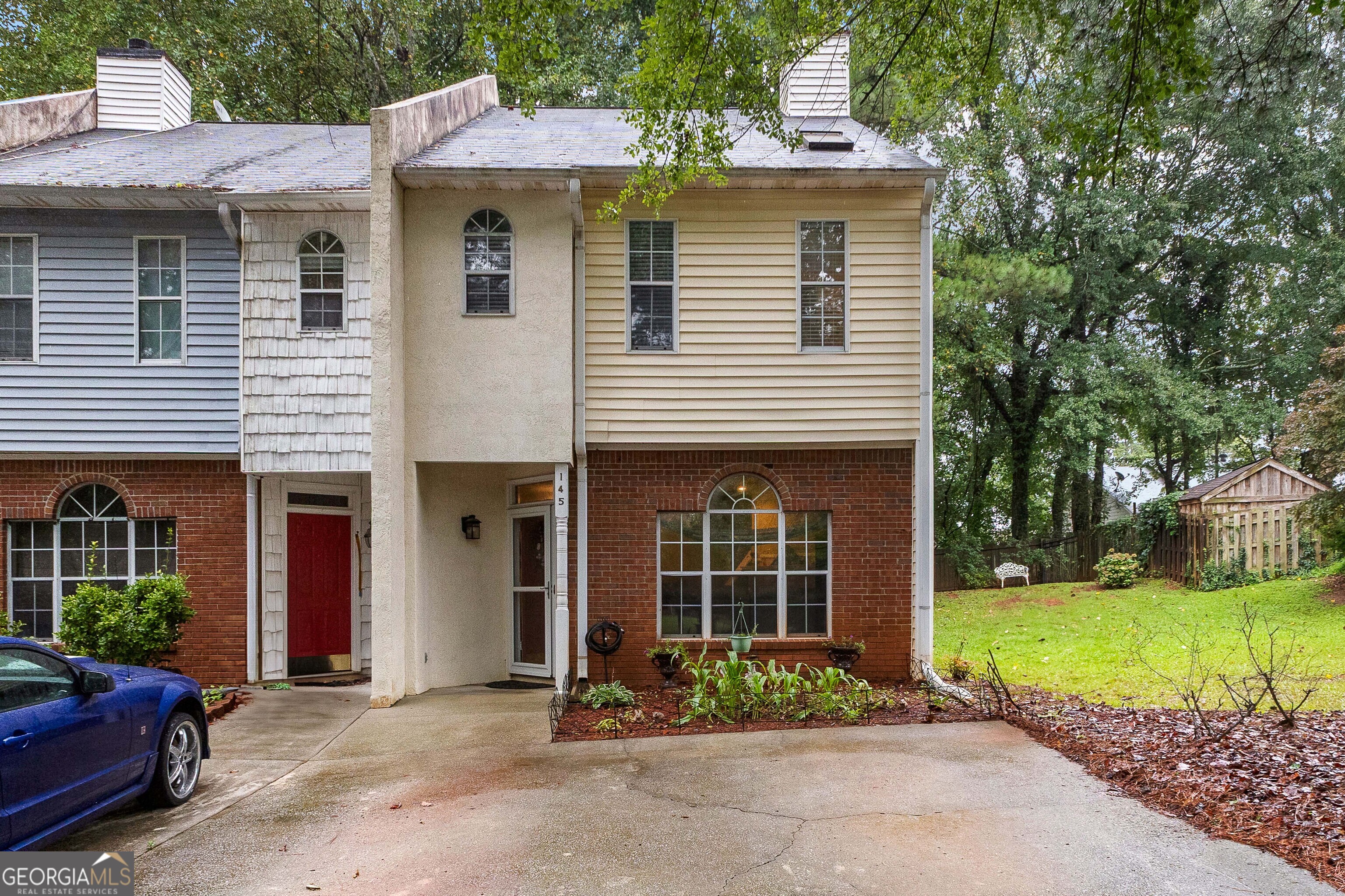 Welcome to low-maintenance living in the heart of Newnan! This well-kept 2-bedroom, 2.5-bath townhome features a bright and open layout with great flow between the kitchen, dining, and living areas-perfect for both everyday life and entertaining. Upstairs, both spacious bedrooms feature private en-suite bathrooms, while a convenient half bath is located on the main level. Enjoy thoughtful design touches, ample storage, and a great location with easy access to downtown, dining, shopping, and more. Don't miss your chance to view this great townhome-schedule your private tour today!