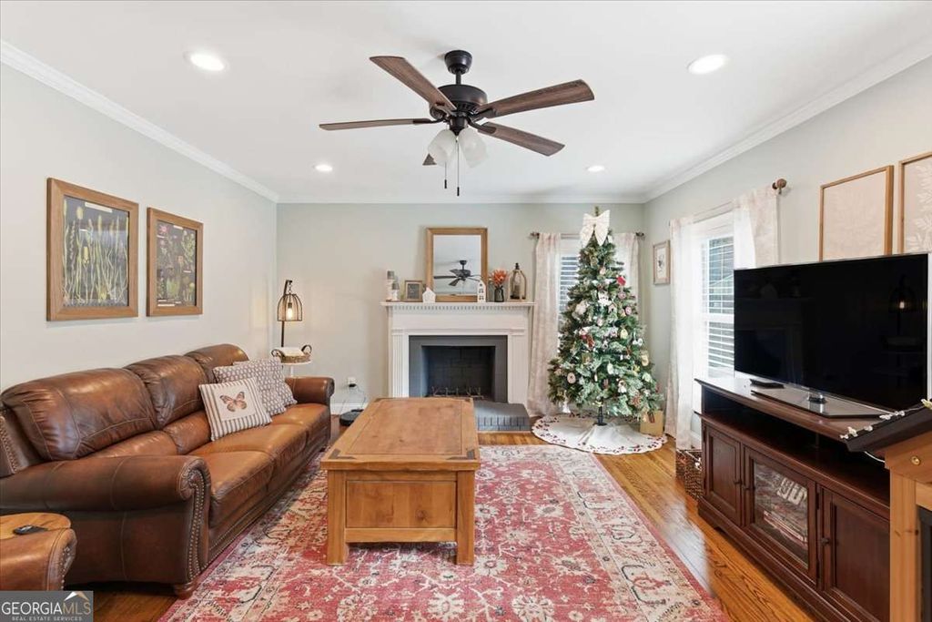 Photo of 206 Oakwood Street NW, Rome, GA 30165 (MLS # 10678839)