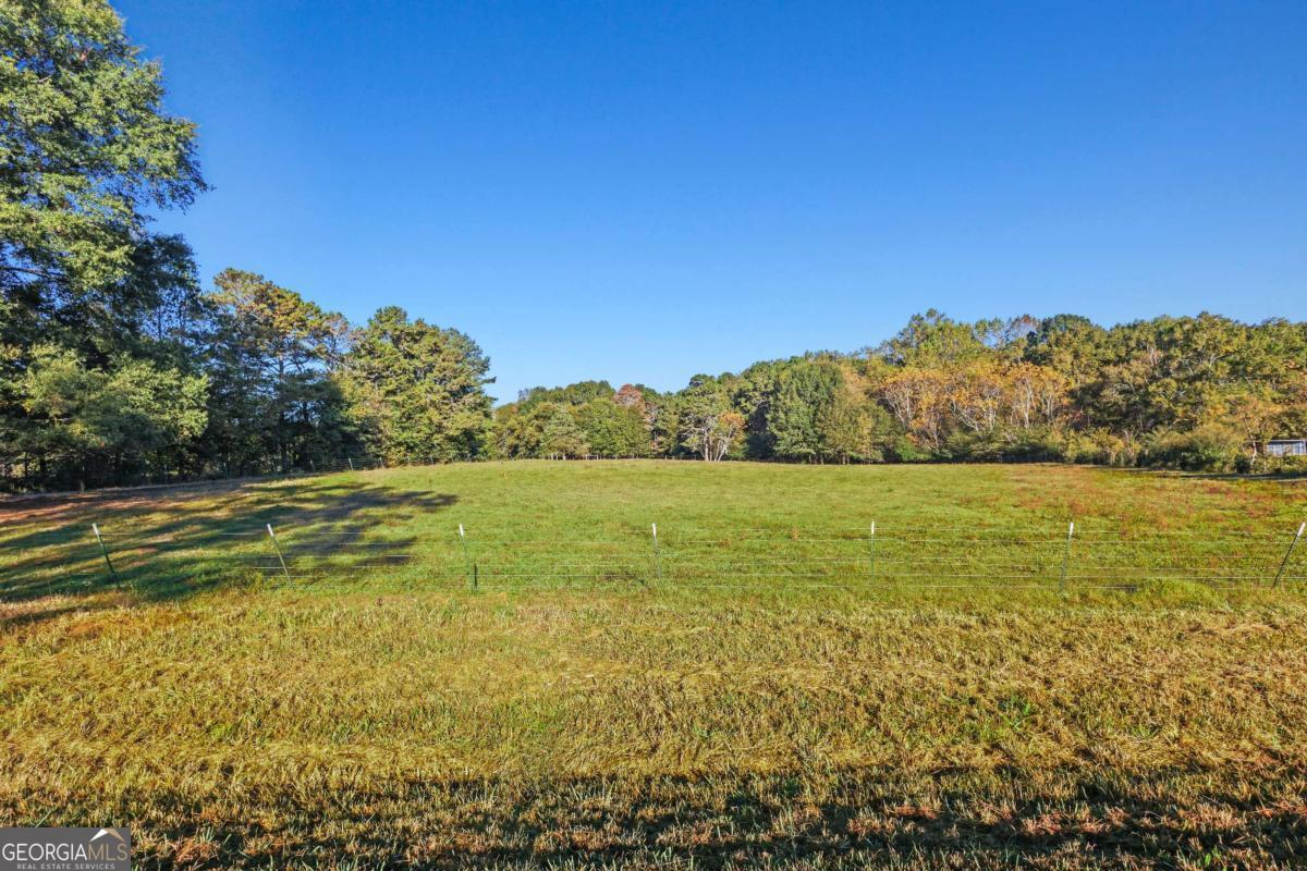 1210 Carson Graves RD 1B