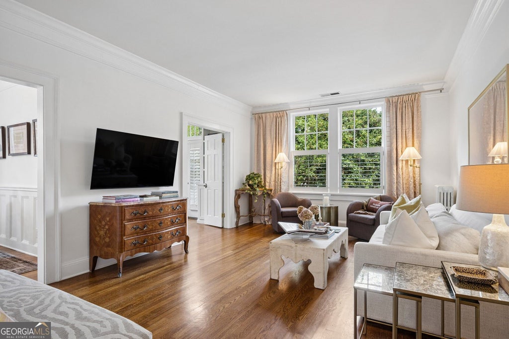 Photo of 18 Collier Road NW #10, Atlanta, GA 30309 (MLS # 10851771)