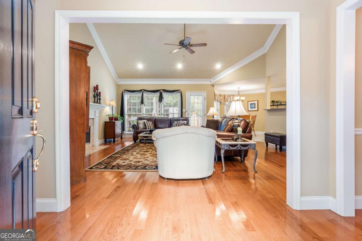 129 Elderberry CIR