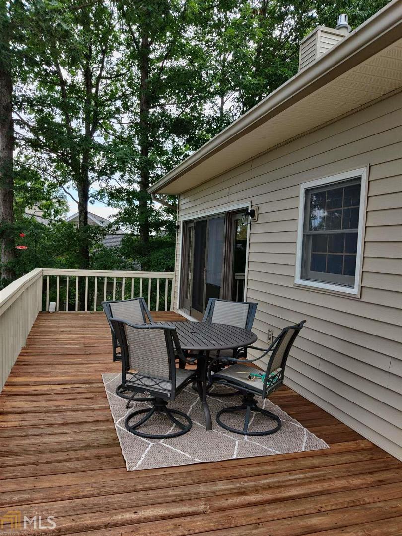 Lake Forest Estates - Residential