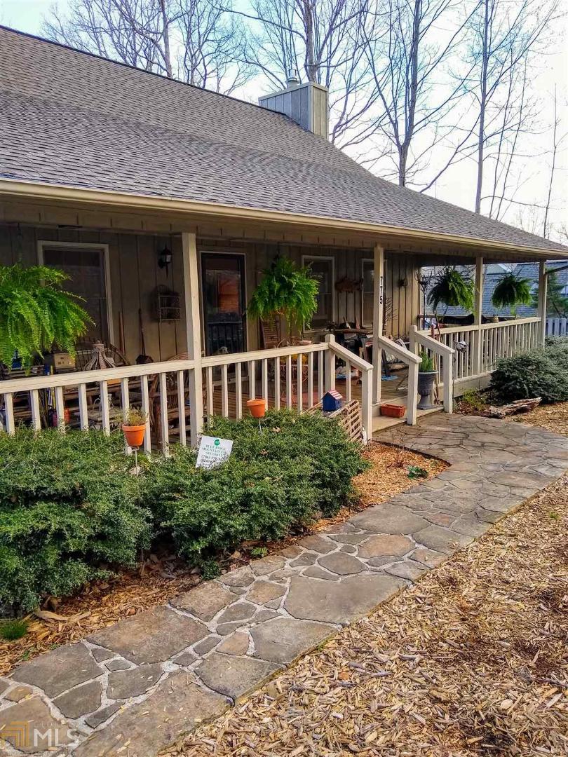 Lake Forest Estates - Residential