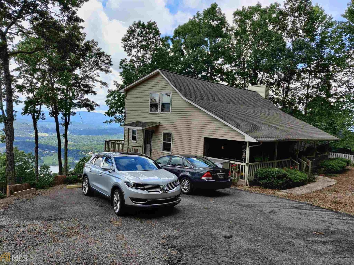 Lake Forest Estates - Residential