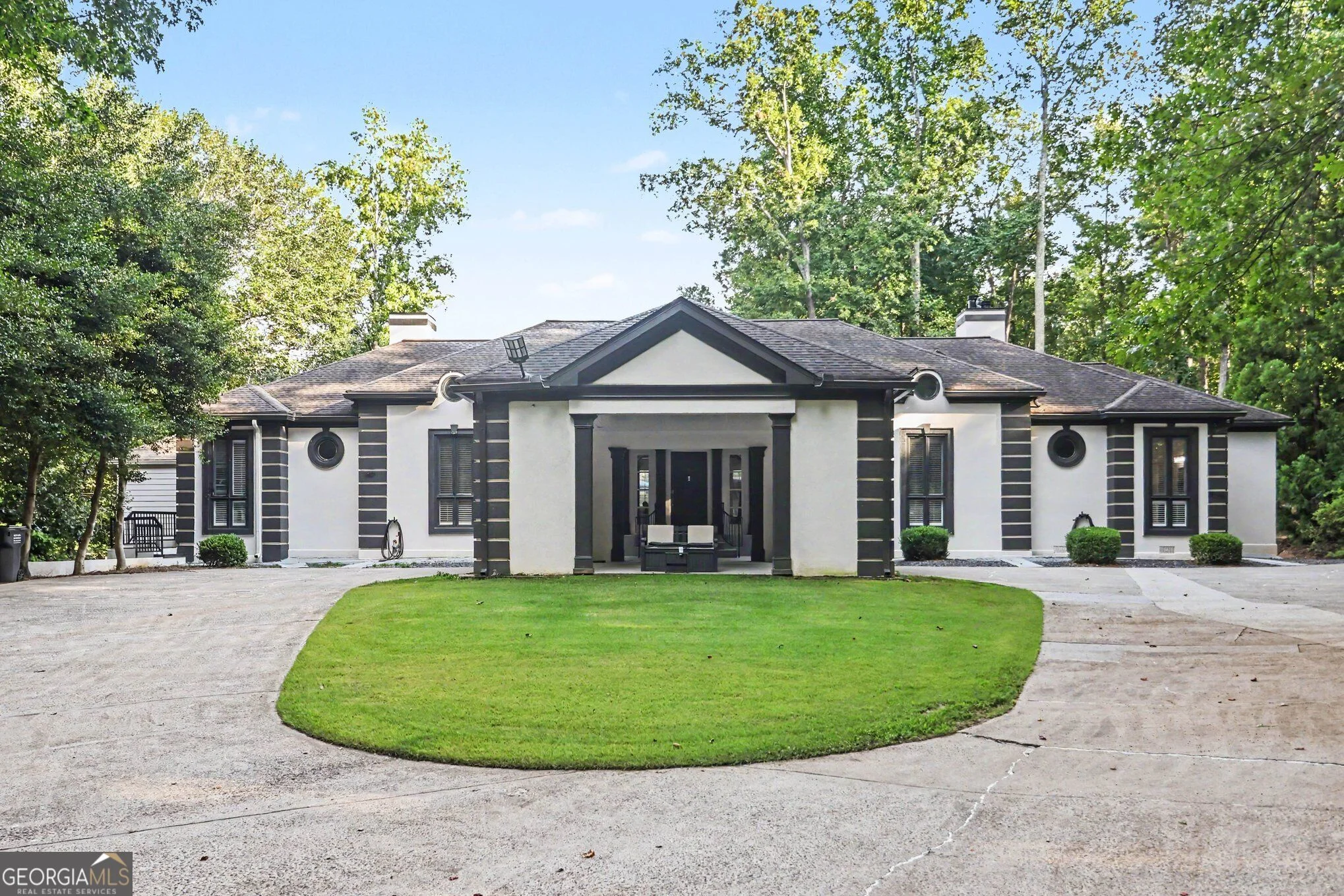 1126 Wedgefield Drive