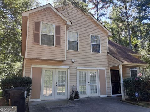 A home in Ellenwood