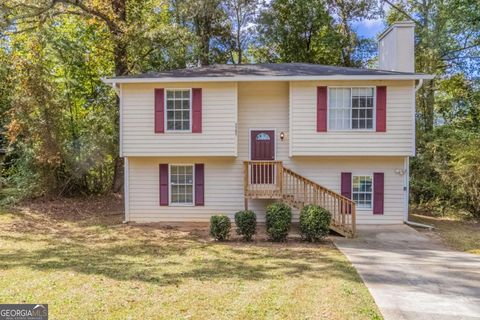Photo of 5585 Fairington Place, Lithonia, GA 30038 (MLS # 10625776)