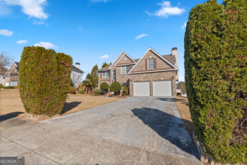 Photo of 820 Kaitlyn Drive, Loganville, GA 30052 (MLS # 10678622)