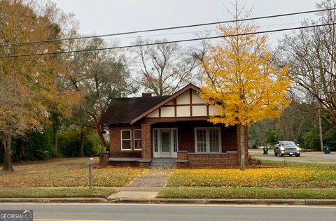 A home in Eastman