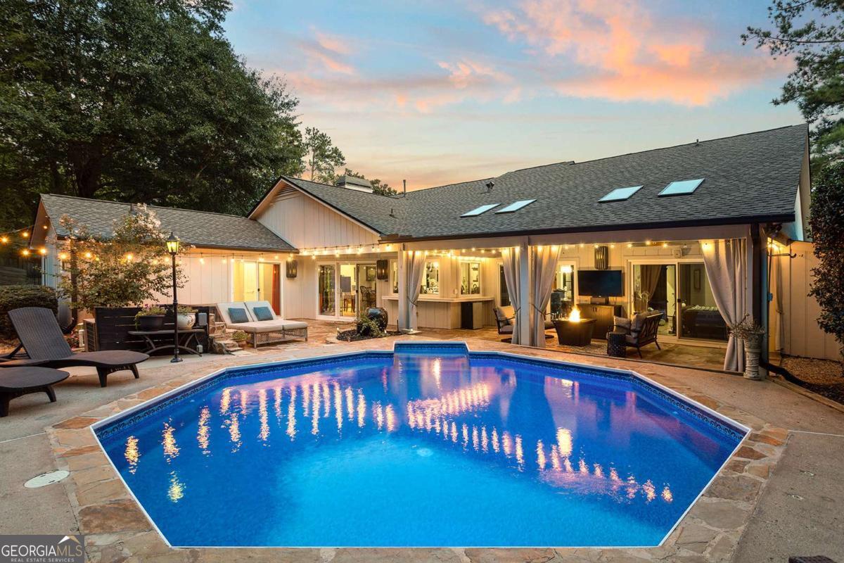 5135 Cameron Forest PKWY