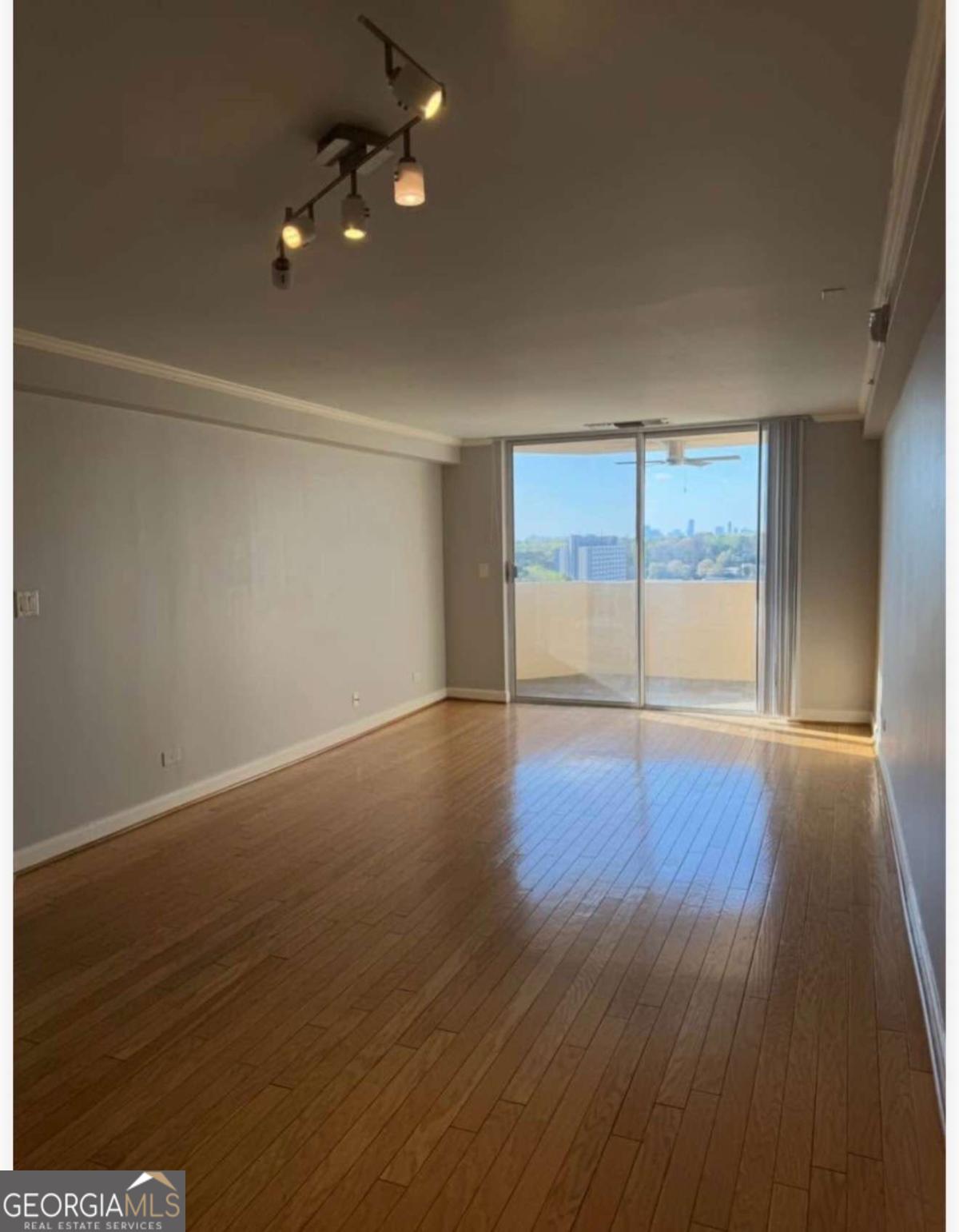 1501 Clairmont RD 1713