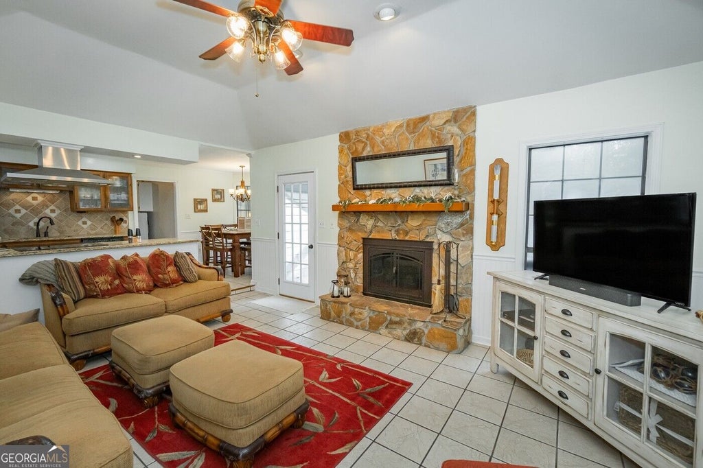 Photo of 79 Highland Oaks Court N, Saint Marys, GA 31558 (MLS # 10836913)