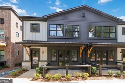 933 Willingham DR 9 Hapeville GA 30354