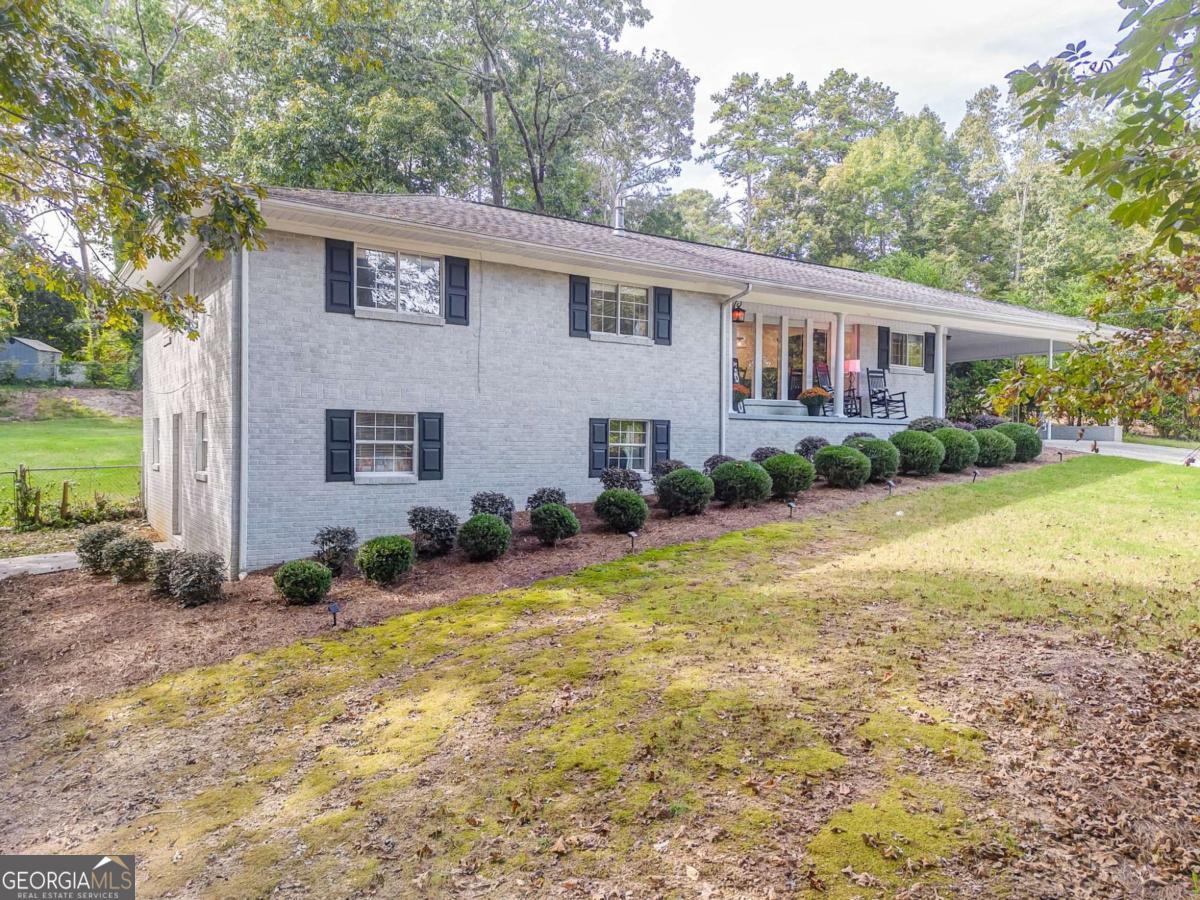 212 Sherwood DR