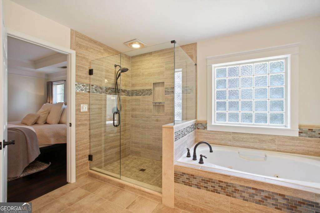 The Falls at Mason Creek - Residential