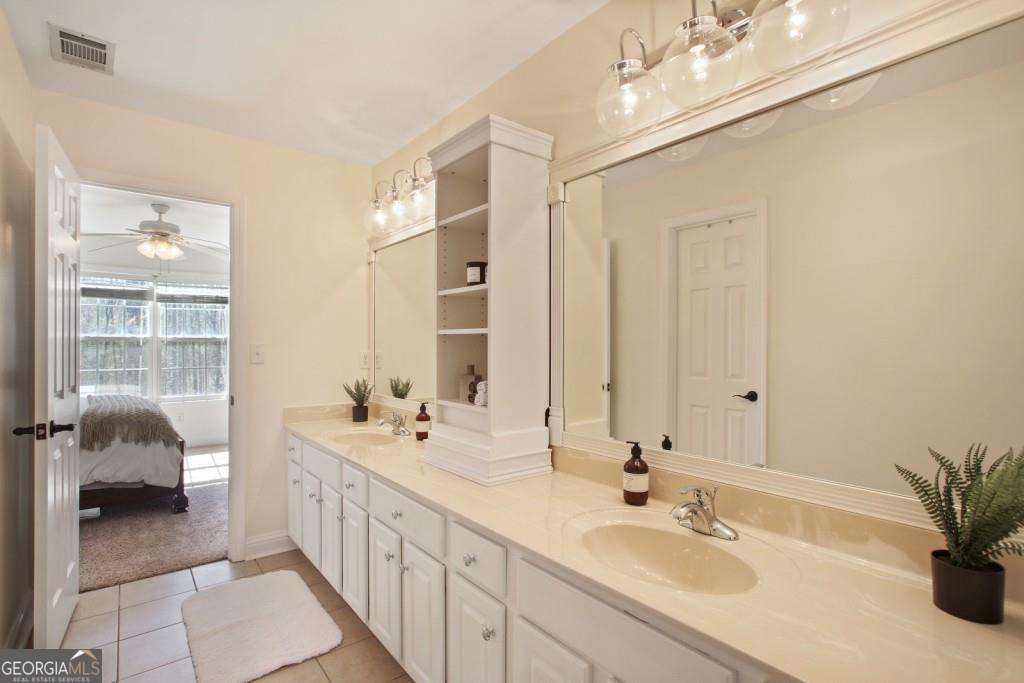 The Falls at Mason Creek - Residential