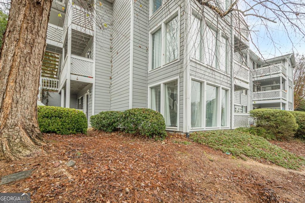 Photo of 1106 Natchez Trace, Atlanta, GA 30350 (MLS # 10655210)