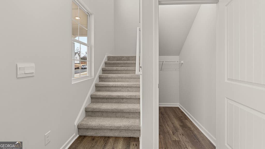 Photo of 387 Belmont Drive, Cartersville, GA 30120 (MLS # 10783879)