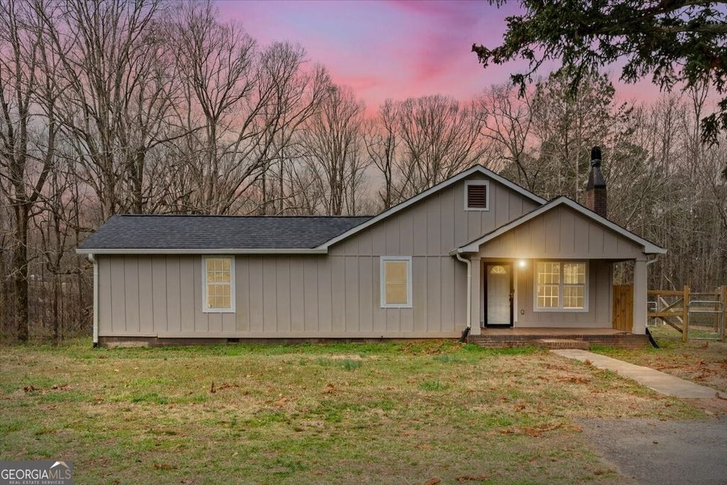 Photo of 67 Depot Street, Waco, GA 30182 (MLS # 10699375)