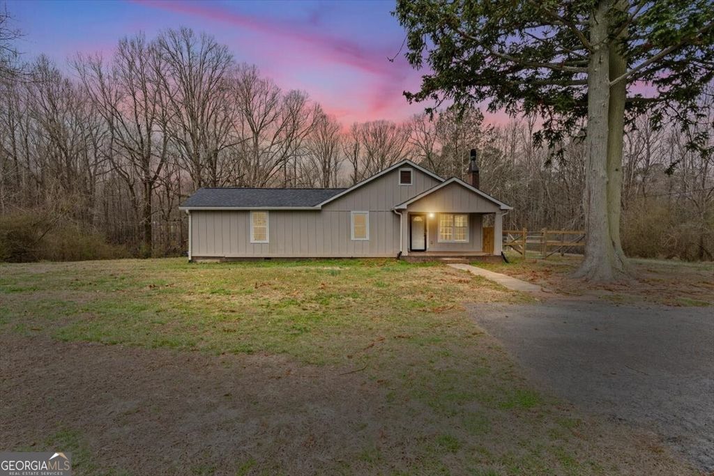 Photo of 67 Depot Street, Waco, GA 30182 (MLS # 10699375)