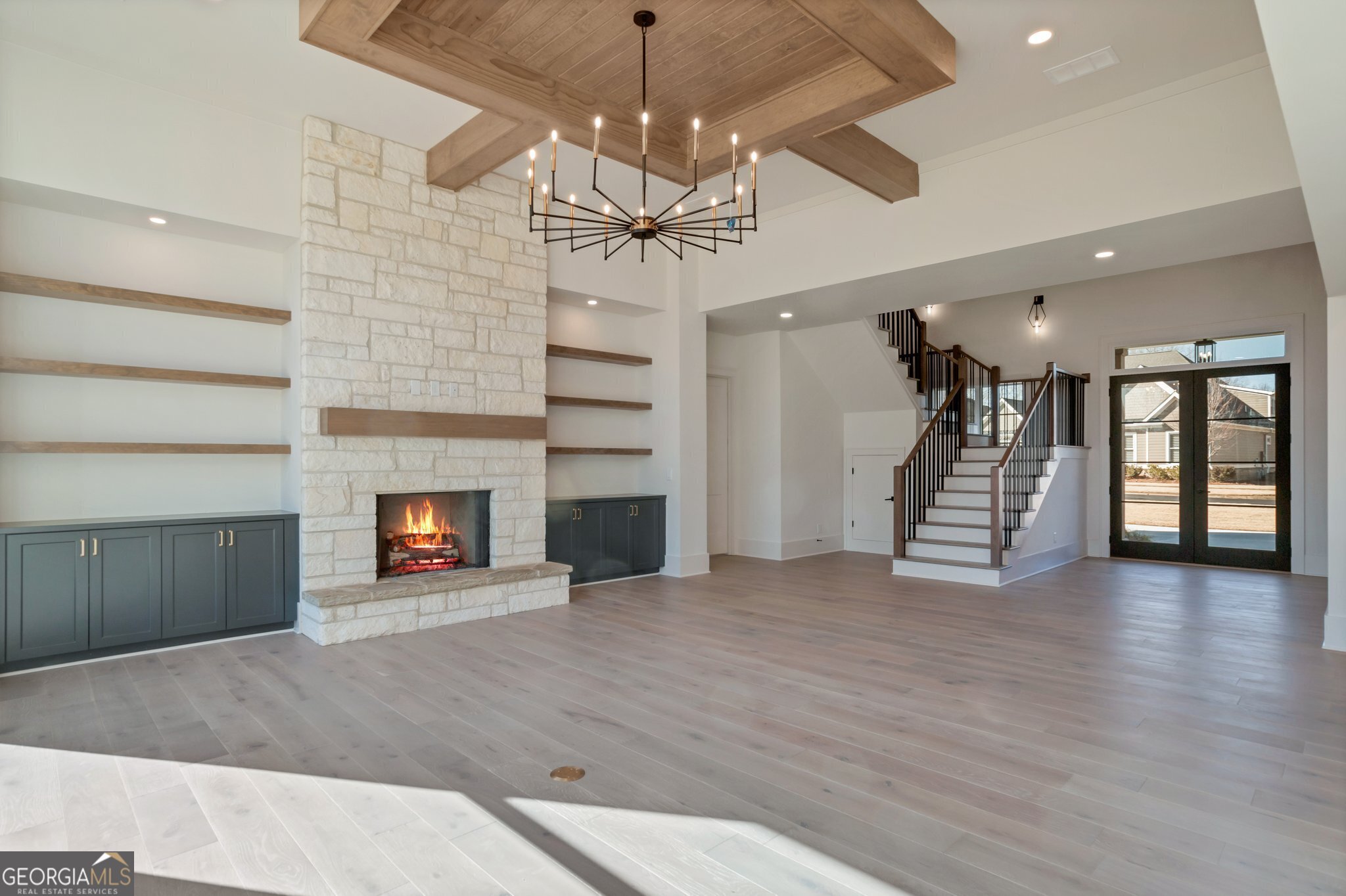 2819 Kestrel DR
