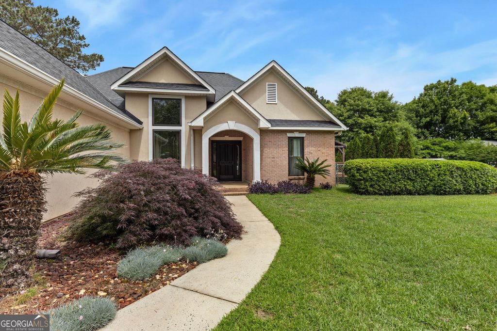 Photo of 105 Gleneagle Drive, Byron, GA 31008 (MLS # 10769621)