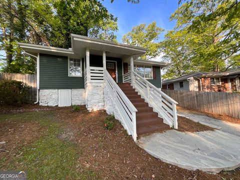 136 Victor CIR NW Atlanta GA 30314