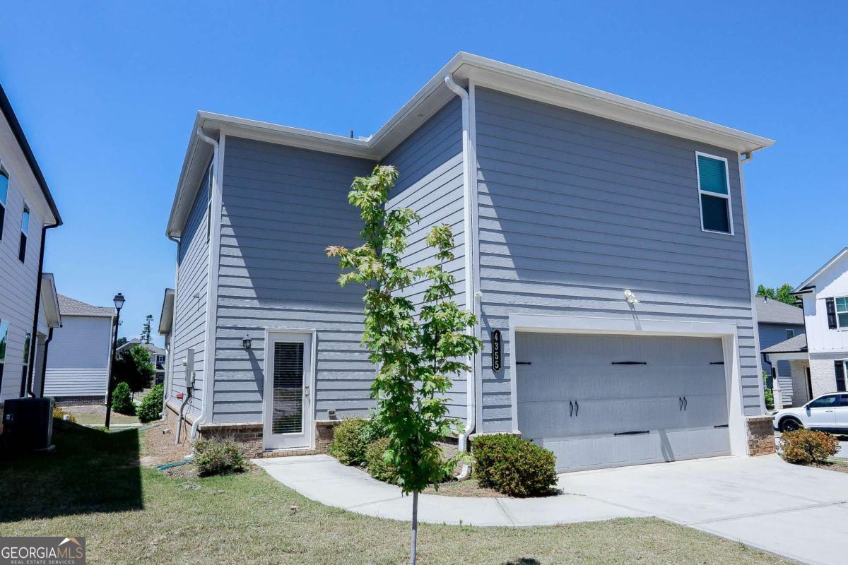 4355 Magpie DR