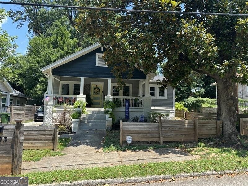 Photo of 1003 Parsons Street SW, Atlanta, GA 30314 (MLS # 10815932)