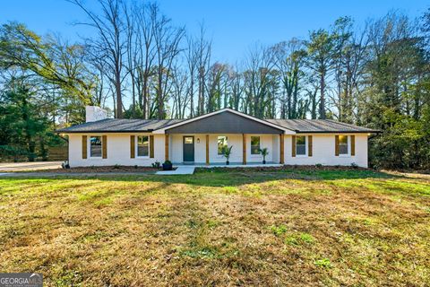 Photo of 6500 SW Shannonlore Drive, South Fulton, GA 30349 (MLS # 10658022)