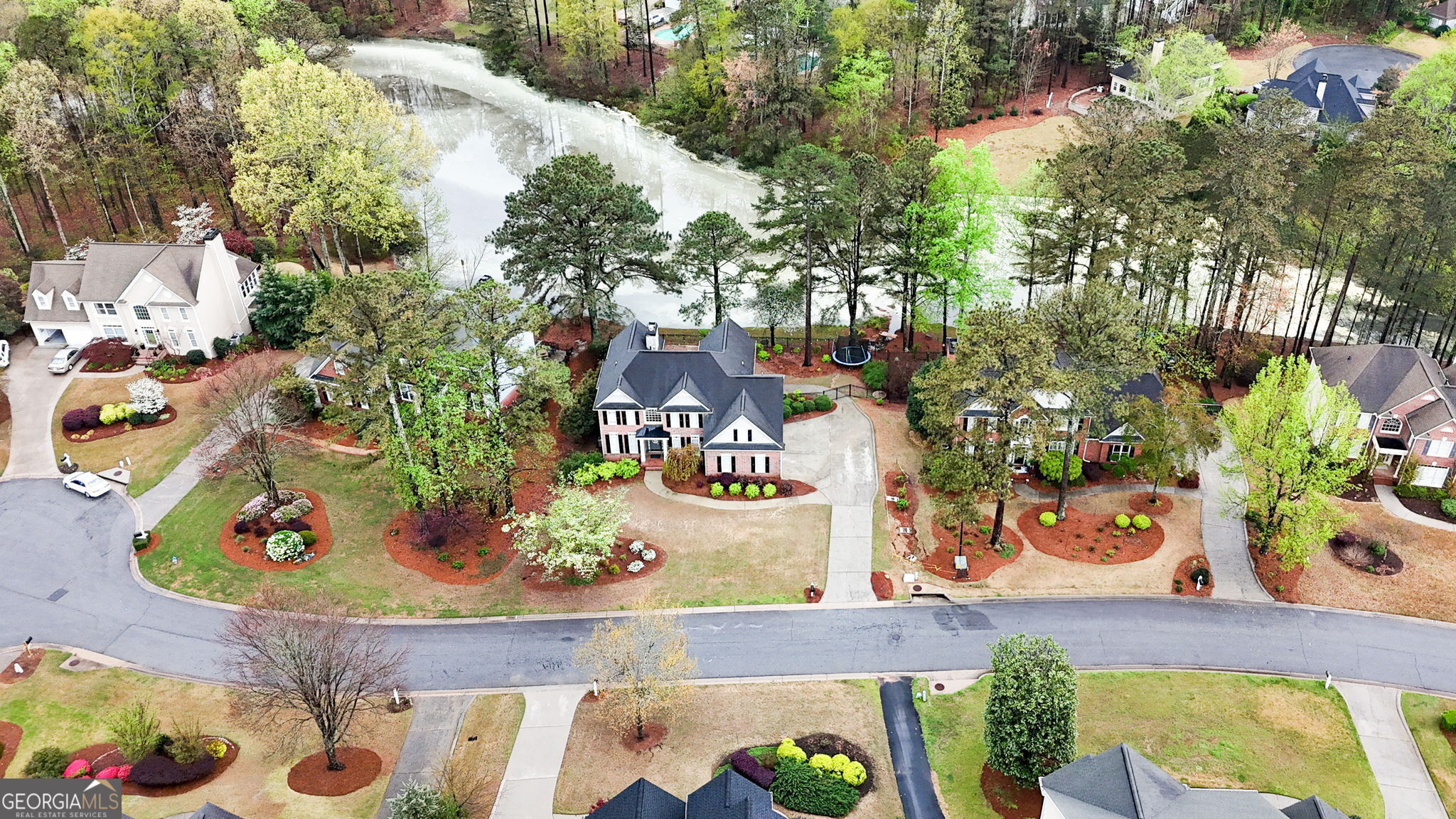216 Southwick LN