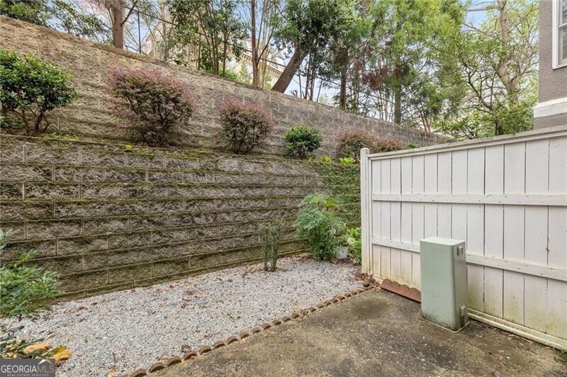 Atlanta, Georgia 30324, United States, 3 Bedrooms Bedrooms, ,2 BathroomsBathrooms,Residential,Active,97628