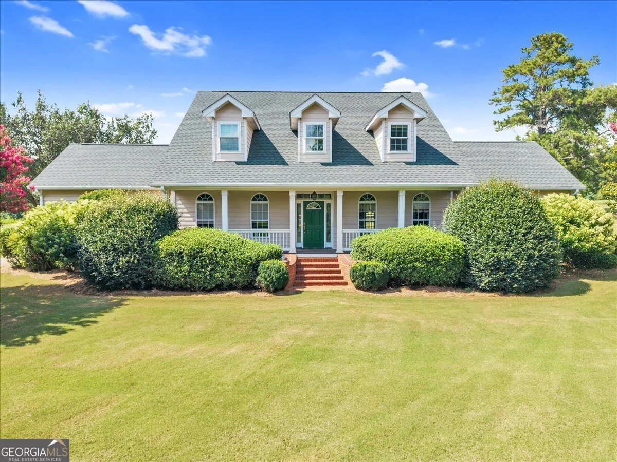 1141 Fieldcrest Lane