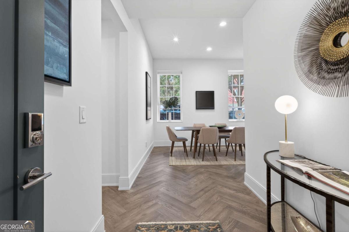 1200 Ponce de Leon AVE NE A8