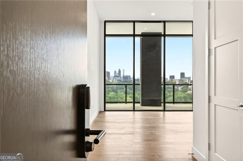 2425 Peachtree RD NE 1504