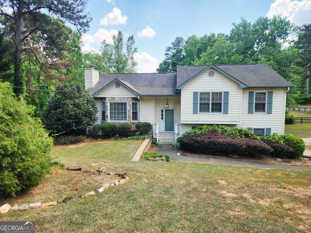 Photo of 24 Brandywine Drive, Douglasville, GA 30134 (MLS # 10742236)